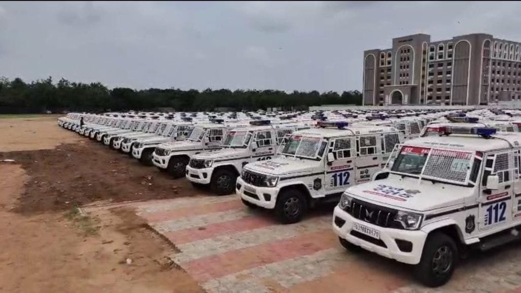 ડાયલ 112 સેવાના પાયલટોનું શોષણ, સરકારીકરણની માંગ