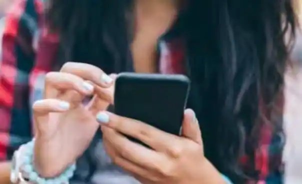 Jio ના ₹500 અને Airtel ના ₹489 પ્લાનમાં ₹11નો તફાવત, પણ સુવિધાઓમાં જમીન-આસમાનનું અંતર