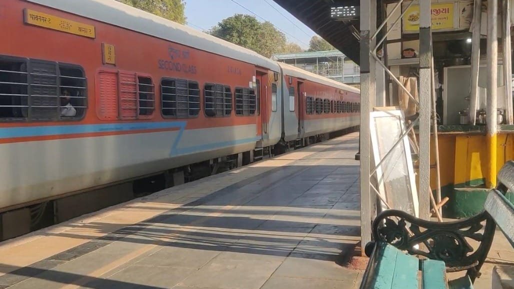 પર્યુષણ પર્વમાં પાલીતાણા જવા માટે ભાવનગર–બાંદ્રા વચ્ચે 16 સપ્ટેમ્બરે સ્પેશિયલ ટ્રેન