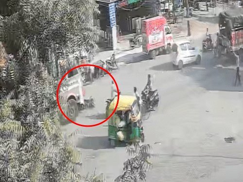 વિસનગરમાં દૂધ ટેન્કરે એક્ટિવા પર સવાર બે ભૂદેવને કચડ્યા, ડ્રાઇવર ઝડપાયો